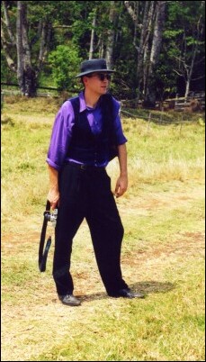 David Lowe in field at wedding of Jessica Lowe and Nathan Kesteven, October 2000, photo Iris Lowe